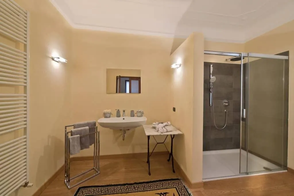Appartamento C-Rooms, Residenza Correggio Parma